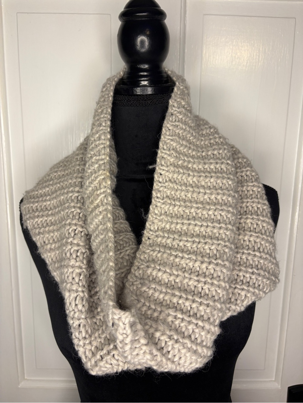 Grey Chunky Knit Infinity Scarf